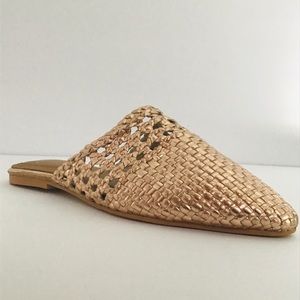 JEFFREY CAMPBELL Atrata Flat